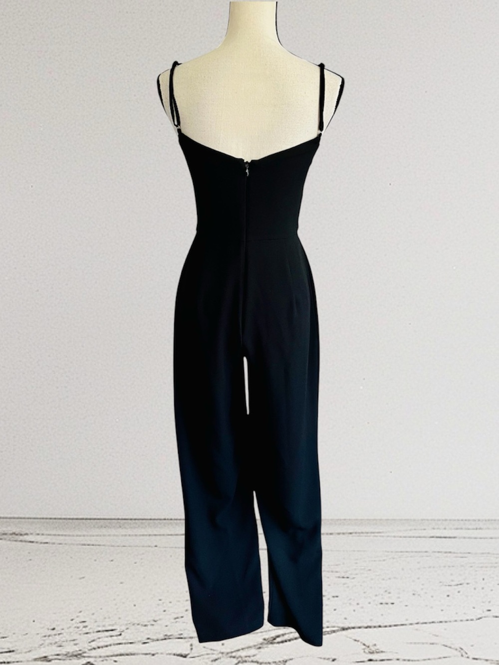 DRESS THE POPULATION Stevie Jumpsuit - Picture 7 of 10